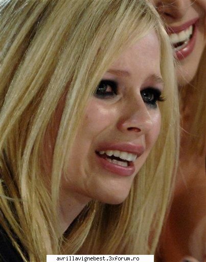 Avril cu Parul Stricat ... - si...cand plange - AbOuT