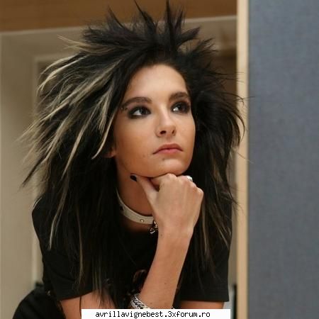 Cat la suta va place de Bill - La fel ca si pe fratele lui.... .... Ganditorul - Tokio Hotel