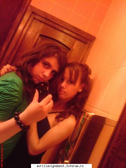 PoZe AlExA :X - Bubuluza:X - PiCkS wItH Us