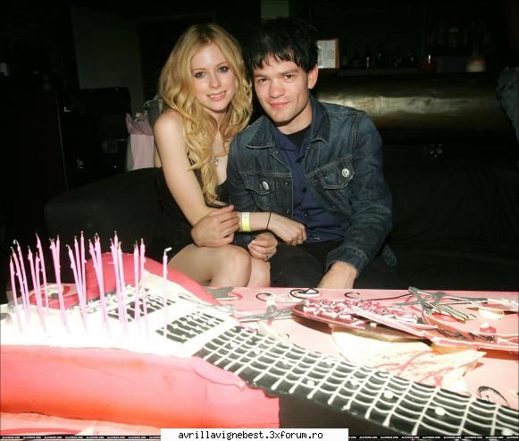 avril & deryck - mag_483 - PiCkS