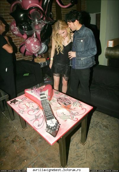 avril & deryck - mag_483 - PiCkS